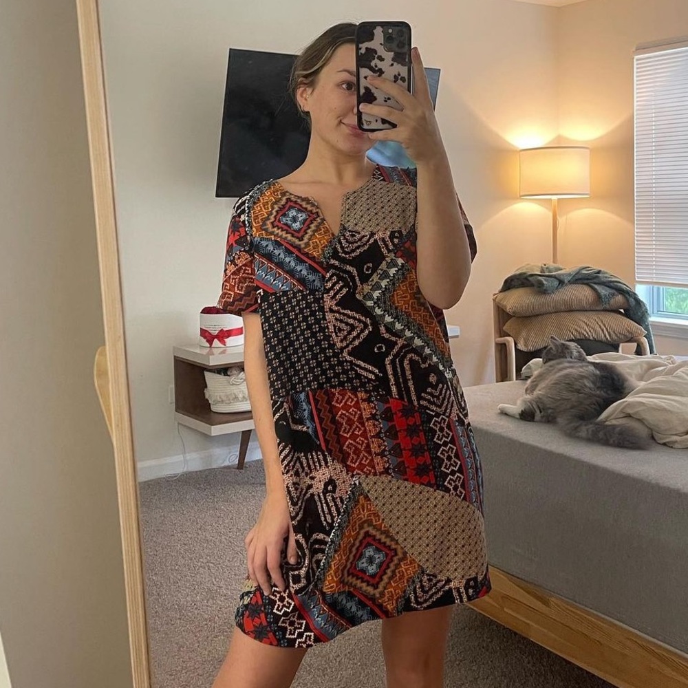 Patchwork Lightweight Shift Dress - image 1